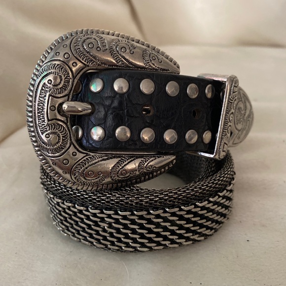 Gorgeous USMECO PARIS Ladies mesh metal belt main image 5